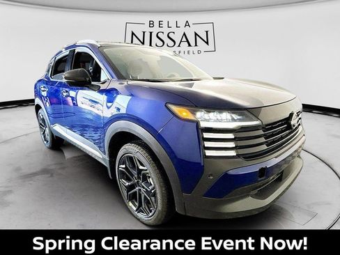New 2026 Nissan Kicks SR w/ SR Premium Package AWD/4WD image 1