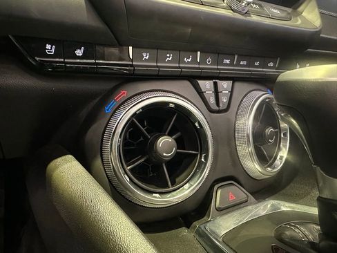 Used 2023 Chevrolet Camaro LT image 26