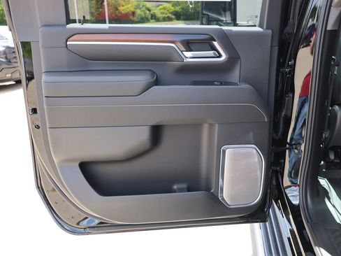 New 2026 GMC Sierra 3500 Denali w/ Denali Reserve Package AWD/4WD image 32