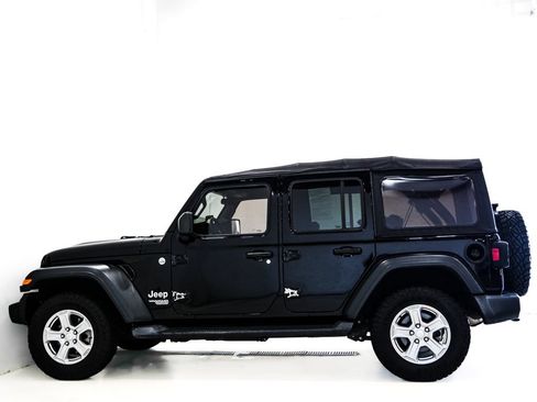 Used 2018 Jeep Wrangler Unlimited Sport S AWD/4WD image 6