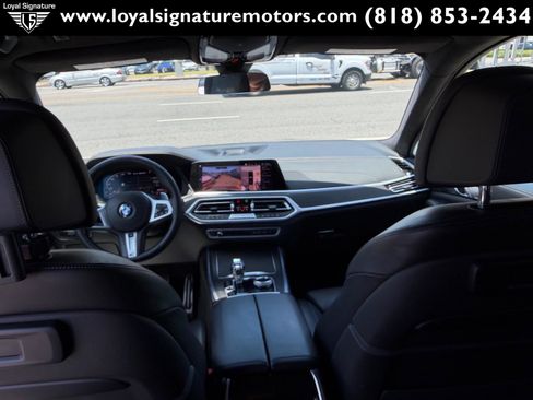 Used 2021 BMW X7 M50i w/ Executive Package AWD/4WD image 26