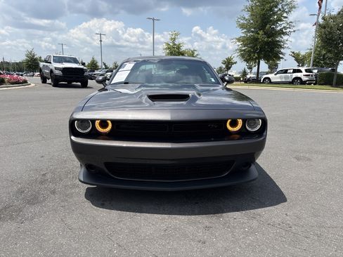 Used 2023 Dodge Challenger R/T w/ Blacktop Package RWD image 3