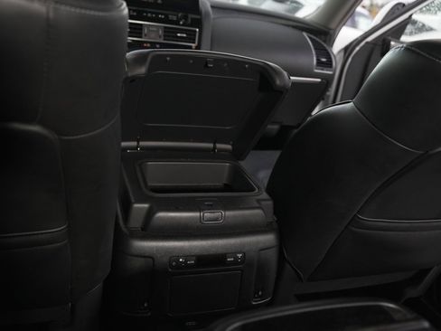 Used 2024 INFINITI QX80 Luxe image 23