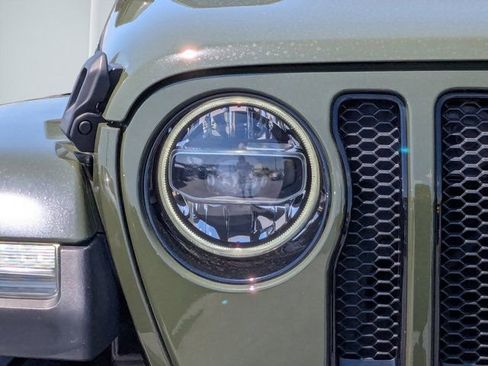 Used 2021 Jeep Wrangler Unlimited Sahara image 9