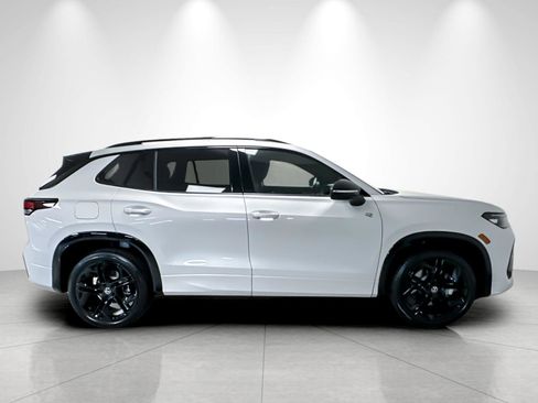 New 2026 Volkswagen Tiguan SE R-Line AWD/4WD image 6