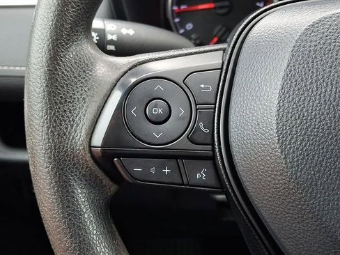 Used 2019 Toyota RAV4 LE w/ All Weather Liner Package AWD/4WD image 20