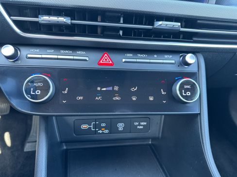 Used 2024 Hyundai Sonata SEL FWD image 29