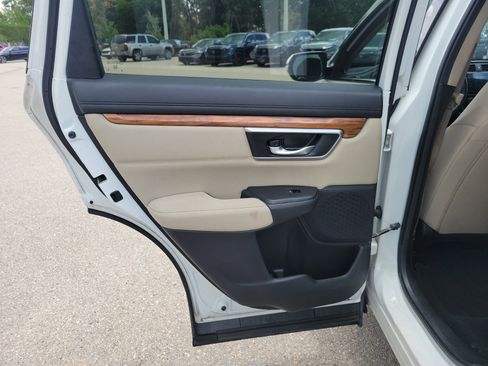Used 2019 Honda CR-V EX image 14
