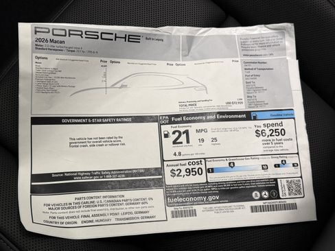 Certified 2026 Porsche Macan AWD/4WD image 54