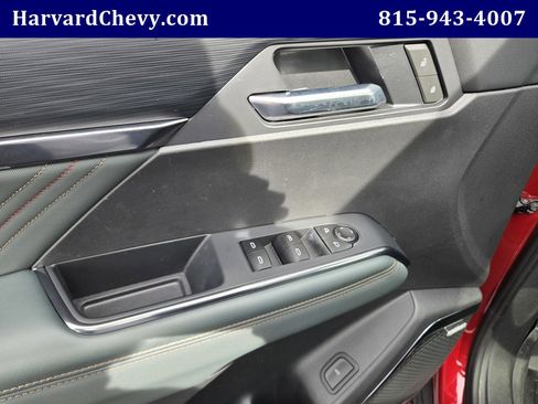 Used 2025 GMC Acadia AT4 w/ Luxury Package AWD/4WD image 38