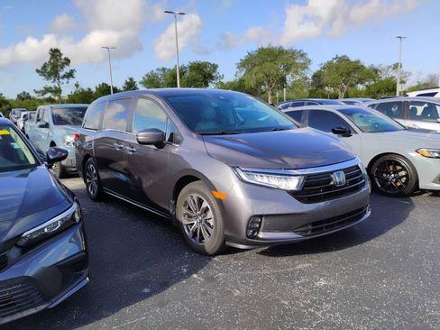 Used 2023 Honda Odyssey EX-L image 1