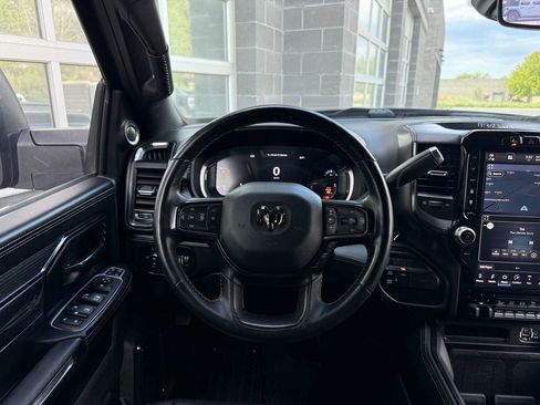 Used 2023 RAM 2500 Limited AWD/4WD image 37