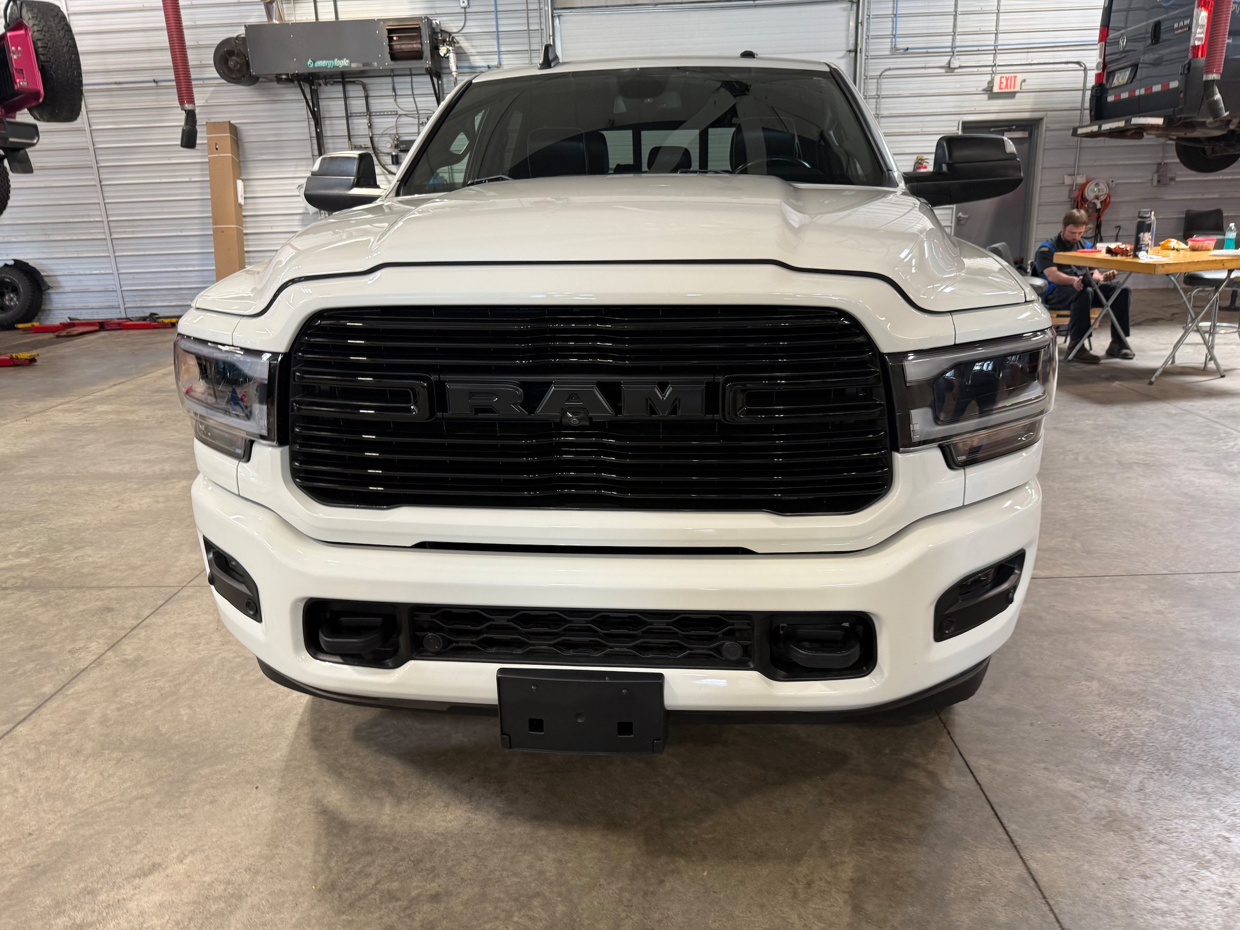 Used 2022 RAM 2500 Laramie w/ Night Edition AWD/4WD image 41