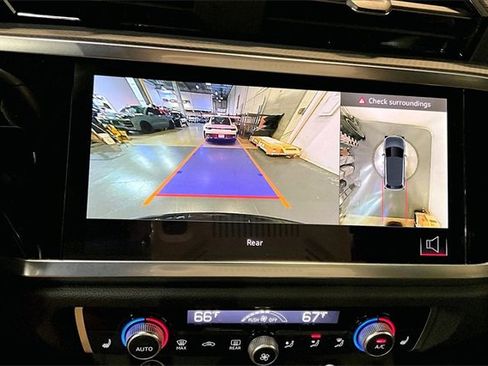 Used 2024 Audi Q3 2.0T Premium Plus image 22