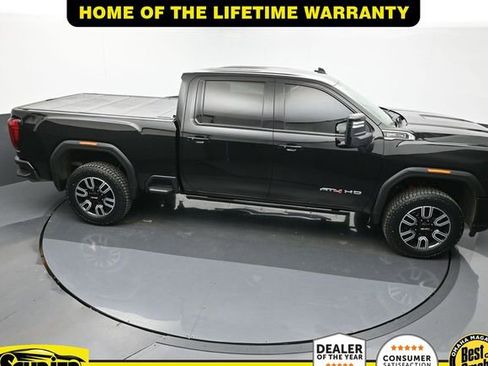 Used 2022 GMC Sierra 2500 AT4 image 59