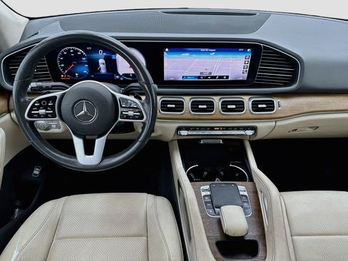 Used 2020 Mercedes-Benz GLE 350 w/ Premium Package image 15