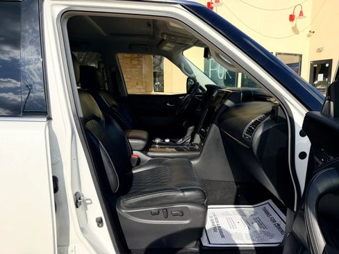 Used 2020 INFINITI QX80 Luxe w/ Proactive Package image 16