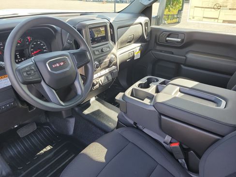 New 2025 GMC Sierra 3500 Pro w/ Convenience Package AWD/4WD image 19