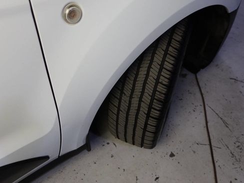 Used 2022 Ford Transit Connect XL FWD image 38