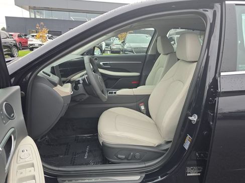 New 2025 Hyundai Sonata Limited FWD image 11