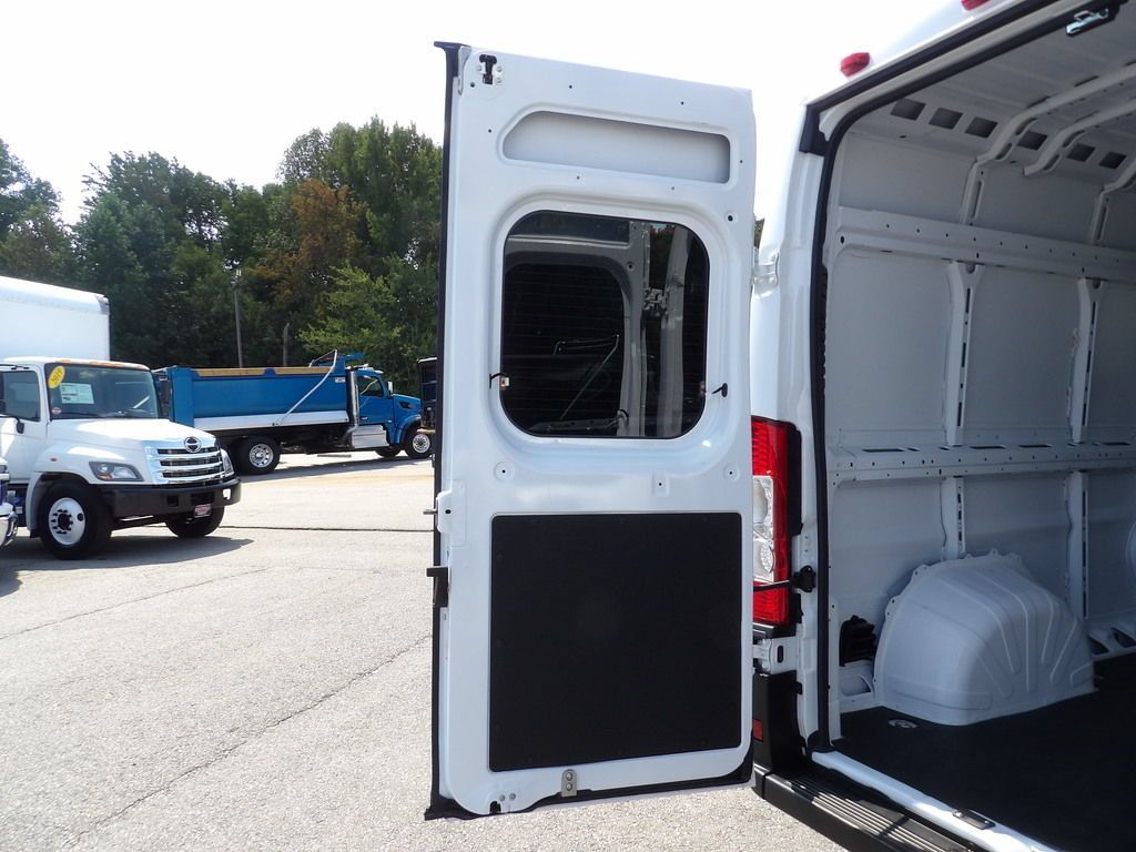 Used 2024 RAM ProMaster 2500 FWD image 39