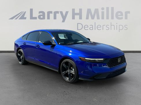 Used 2023 Honda Accord Sport image 7