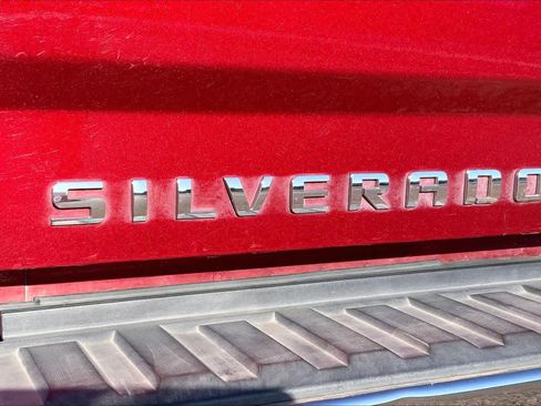 Used 2017 Chevrolet Silverado 1500 LT w/ Texas Edition RWD image 31