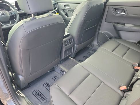 New 2026 Nissan Rogue SV image 12