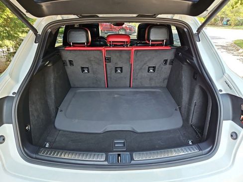 Used 2018 Porsche Macan GTS image 31