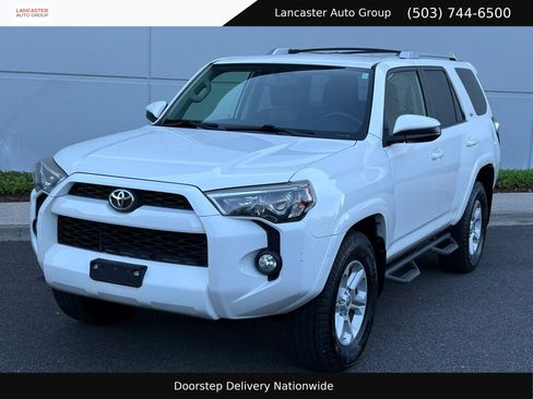 Used 2016 Toyota 4Runner SR5 AWD/4WD image 1