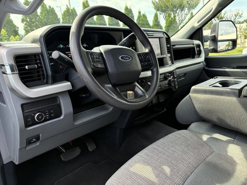 Used 2026 Ford F250 XLT AWD/4WD image 21
