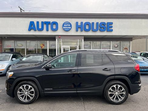 Used 2018 GMC Terrain SLT w/ Preferred Package image 8