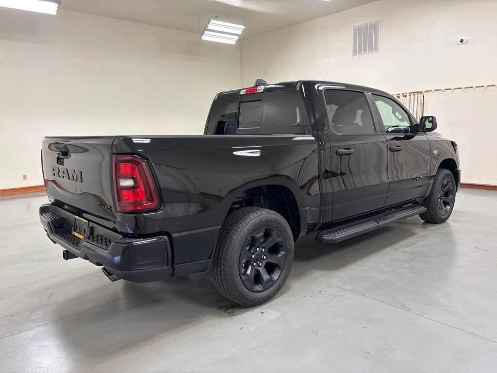New 2026 RAM 1500 Express AWD/4WD image 8