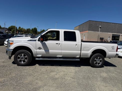 Used 2016 Ford F350 Lariat AWD/4WD image 2