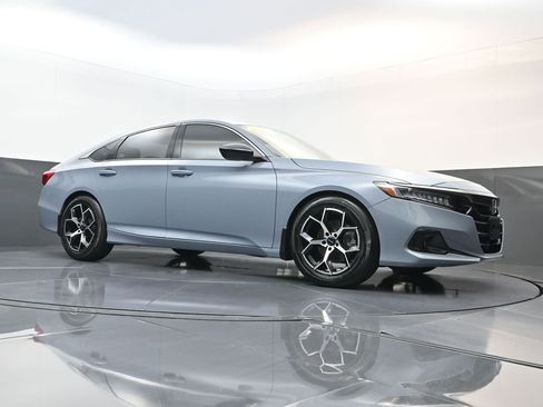 Used 2022 Honda Accord Sport image 20