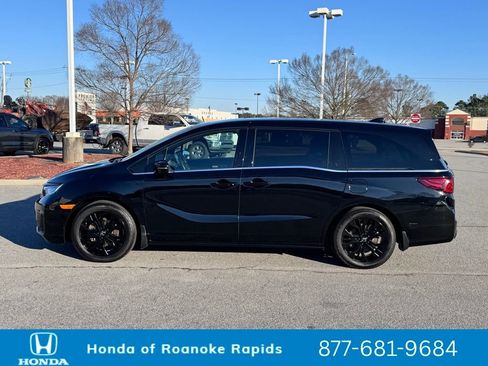 Used 2025 Honda Odyssey Sport-L image 3