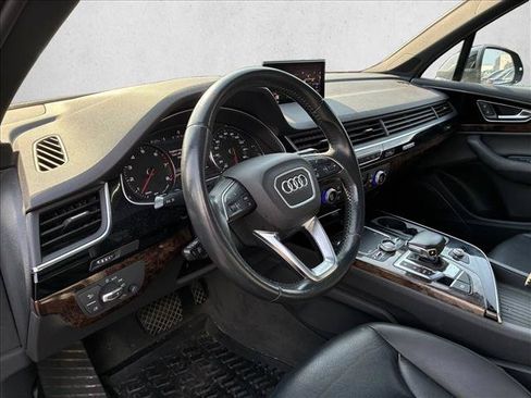 Used 2018 Audi Q7 3.0T Premium Plus w/ Premium Plus Package AWD/4WD image 10