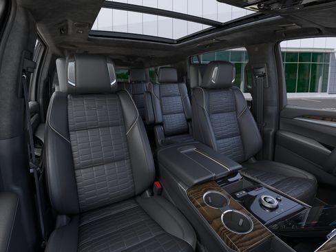 New 2026 Cadillac Escalade ESV Platinum Sport w/ LPO, ONYX Package AWD/4WD image 16