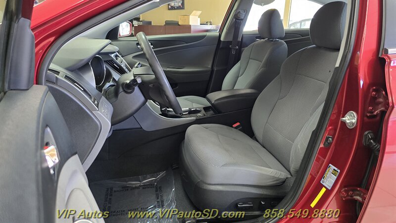 Used 2014 Hyundai Sonata GLS w/ Popular Equipment Group 2 FWD image 15