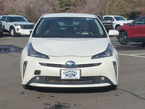 Used 2019 Toyota Prius XLE image 16
