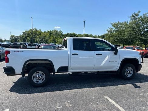 Used 2024 Chevrolet Silverado 2500 W/T AWD/4WD image 4