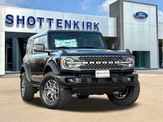 New 2025 Ford Bronco Badlands video 1