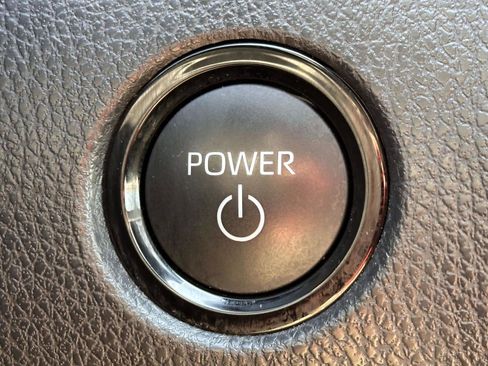 Used 2025 Toyota Camry LE FWD image 26