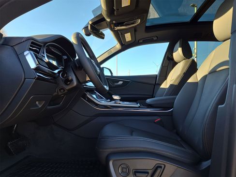 New 2026 Audi Q8 Premium image 16