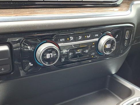 Certified 2023 Chevrolet Silverado 1500 RST AWD/4WD image 22