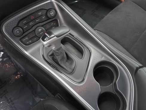 Used 2018 Dodge Challenger R/T Scat Pack w/ Leather Interior Group image 11