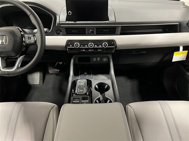 New 2026 Honda Pilot image 18