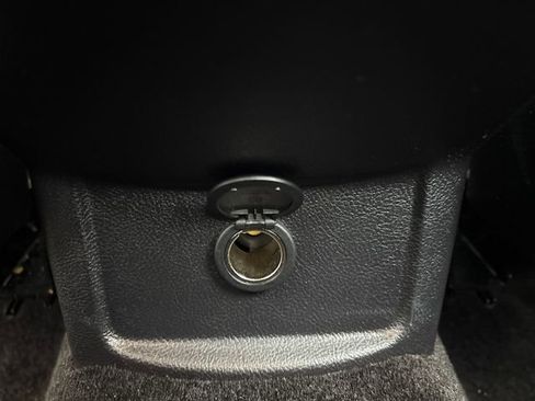 Used 2018 Ford Fusion SE image 17