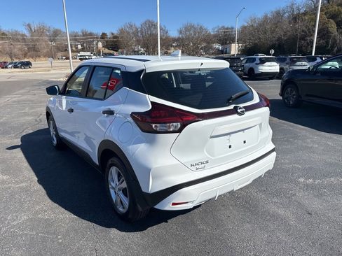 Used 2025 Nissan Kicks Play S image 5