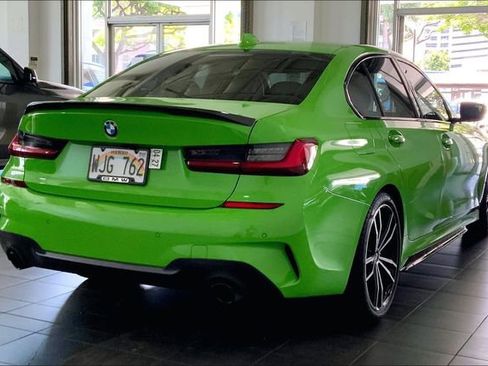 Used 2022 BMW 330i Sedan w/ M Sport Package RWD image 6